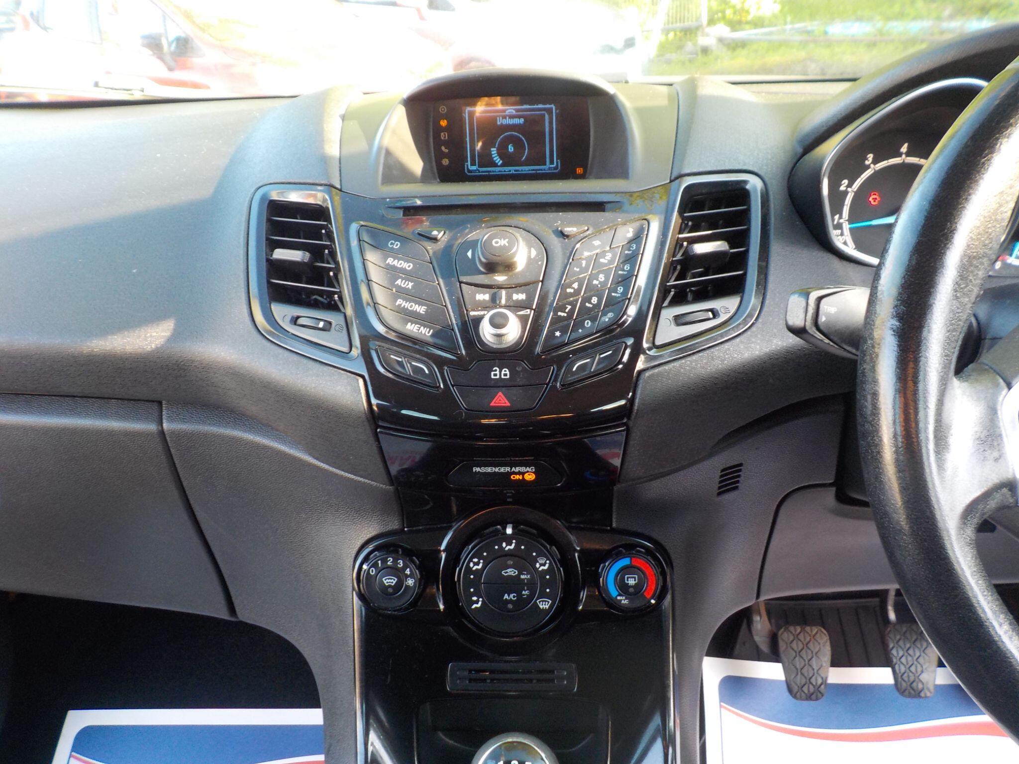 Ford Fiesta 1.25 Zetec 5dr