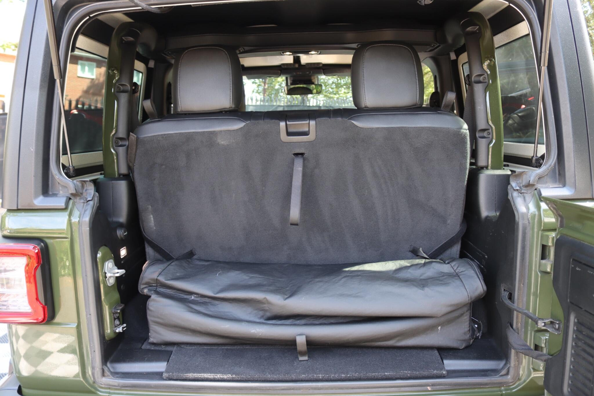 Jeep Wrangler view 18