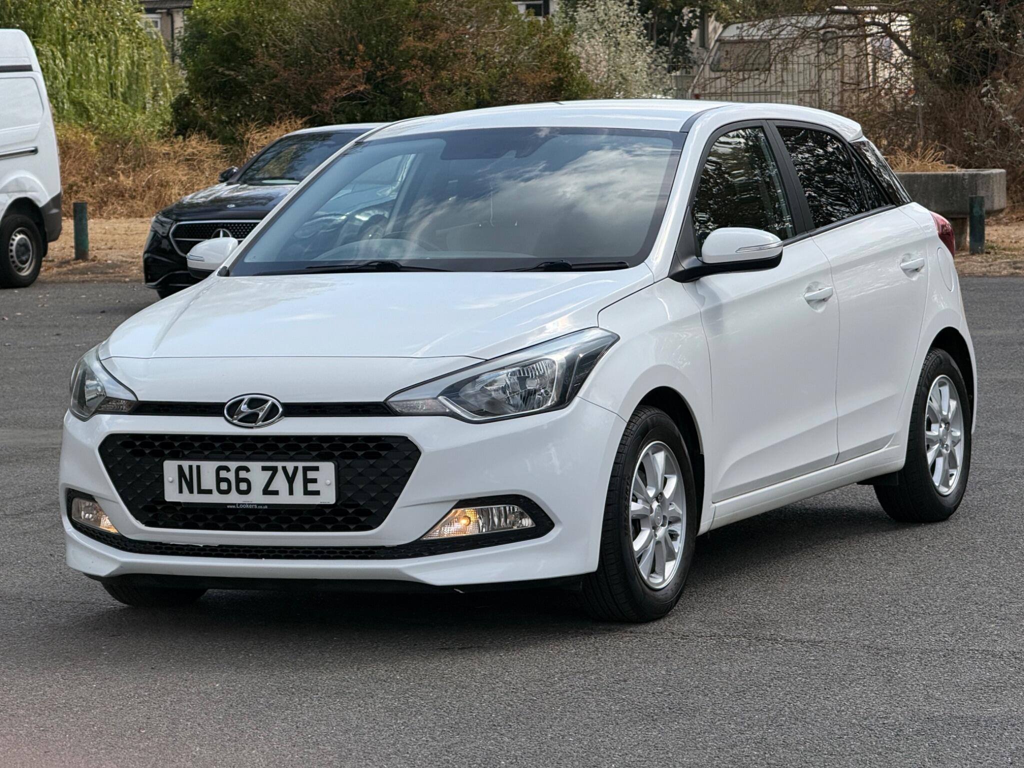 Hyundai I20 view 6