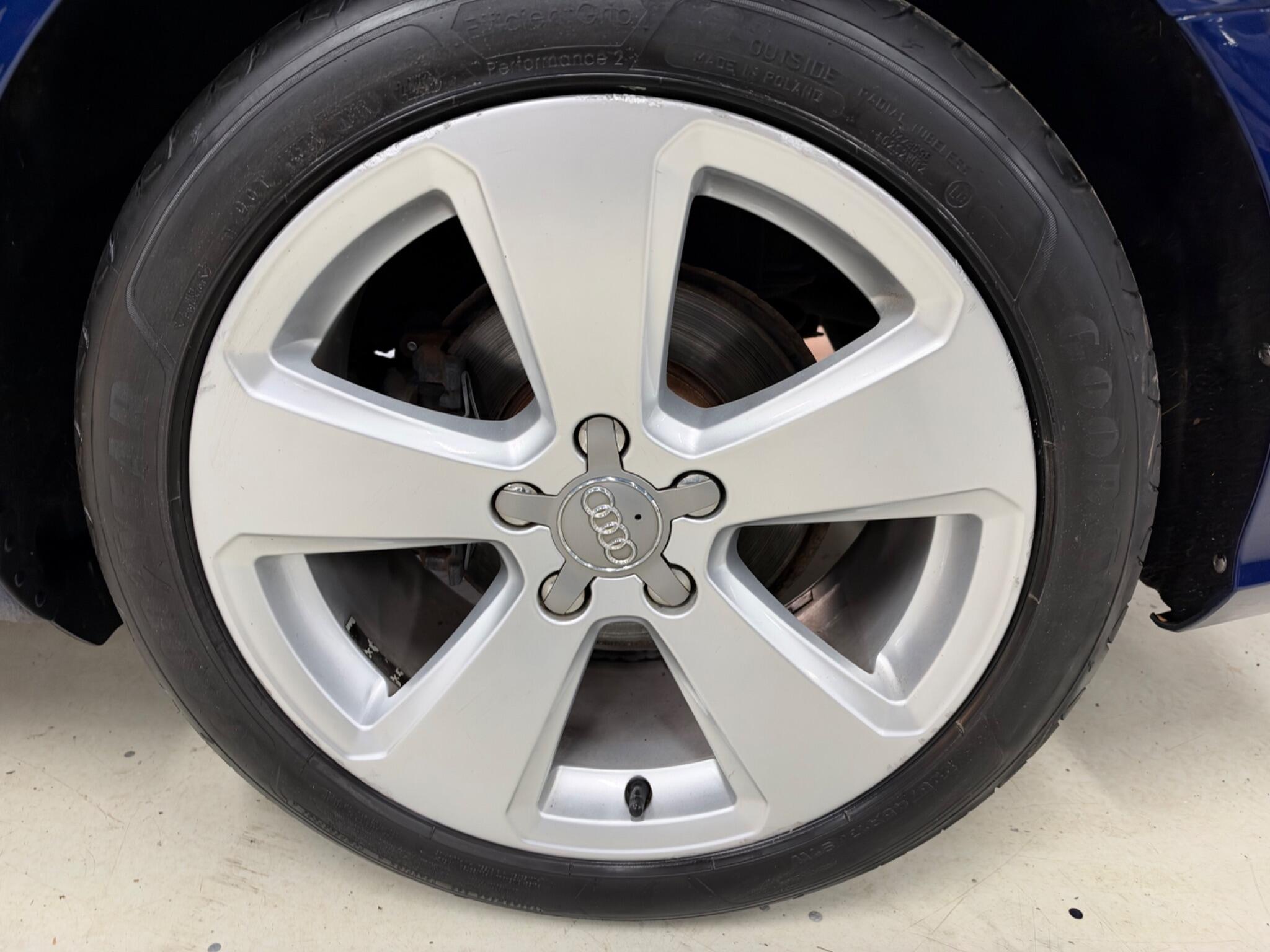 Audi A3 view 28