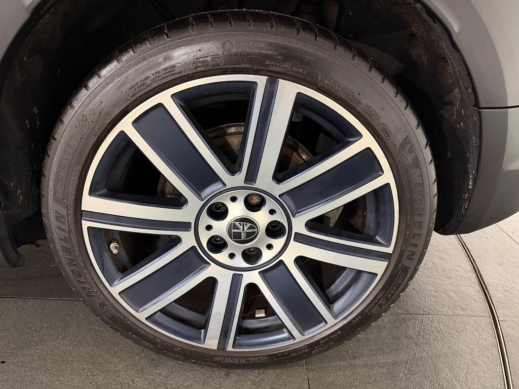 Mini Countryman view 19