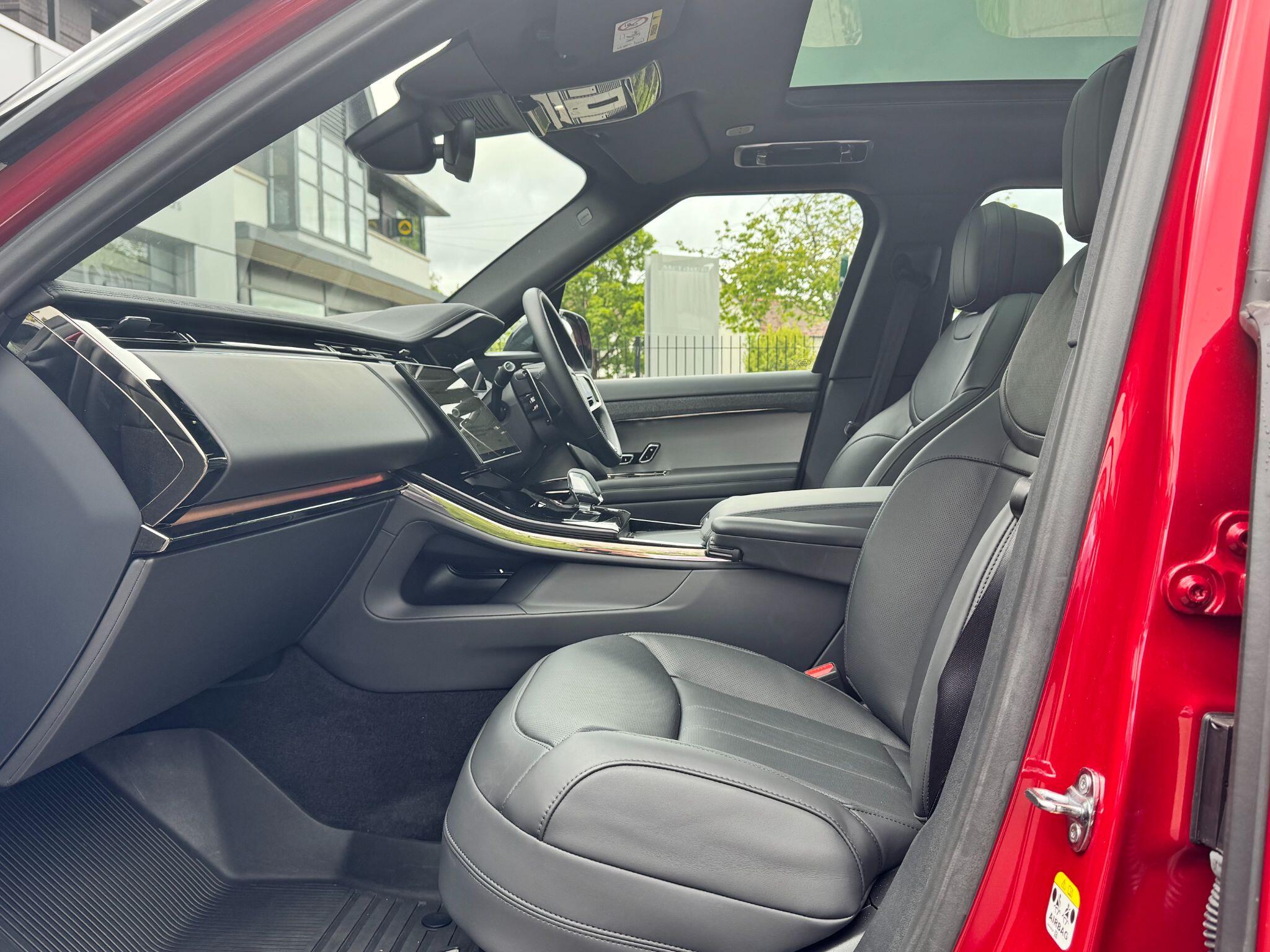 Land Rover Range Rover Sport view 17