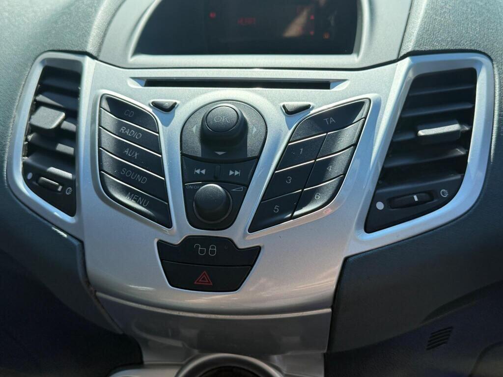 Ford Fiesta view 30