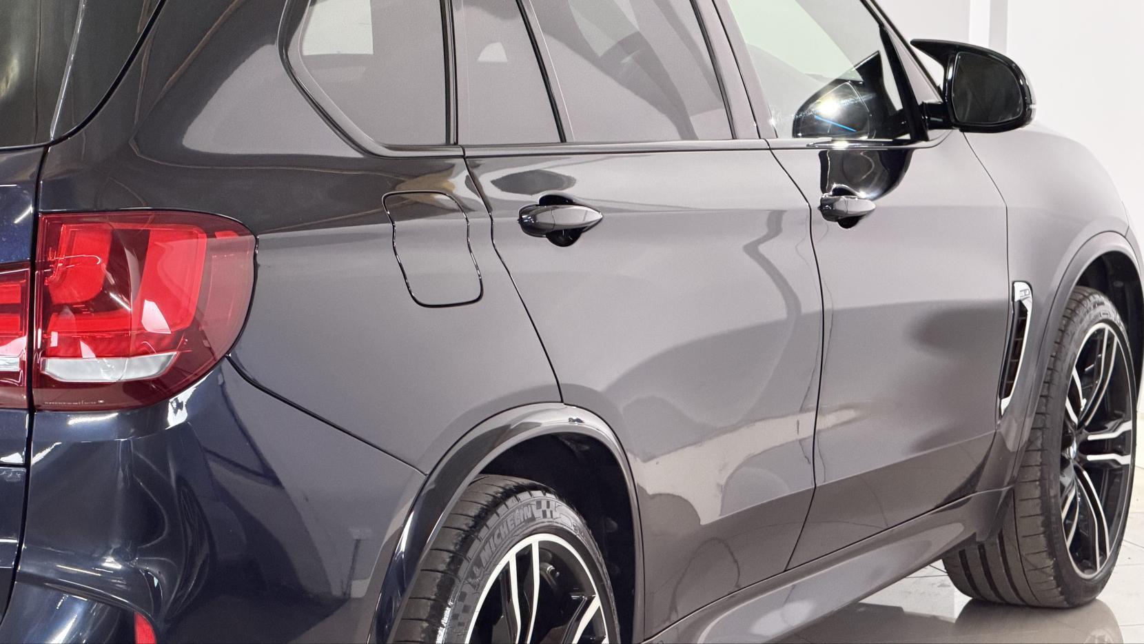 BMW X5 X5 view 18