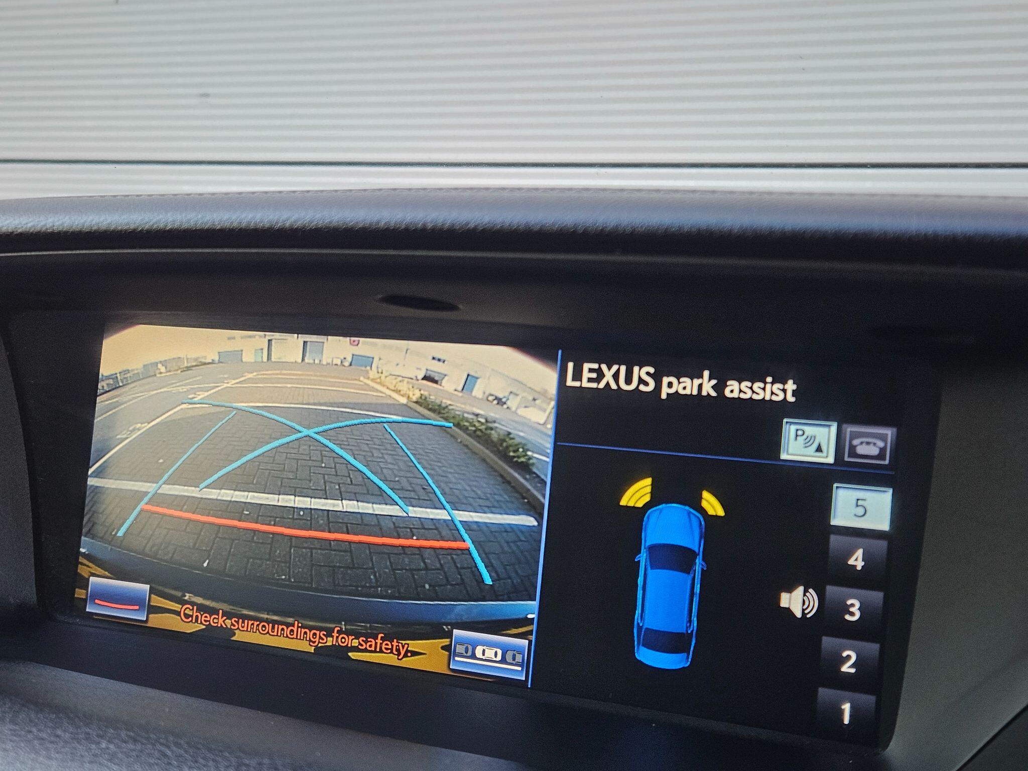 Lexus GS view 19