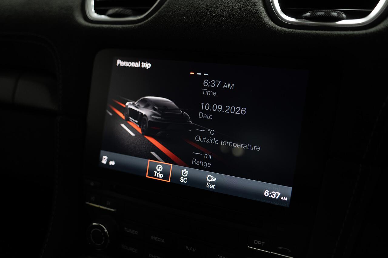 Porsche Cayman view 18
