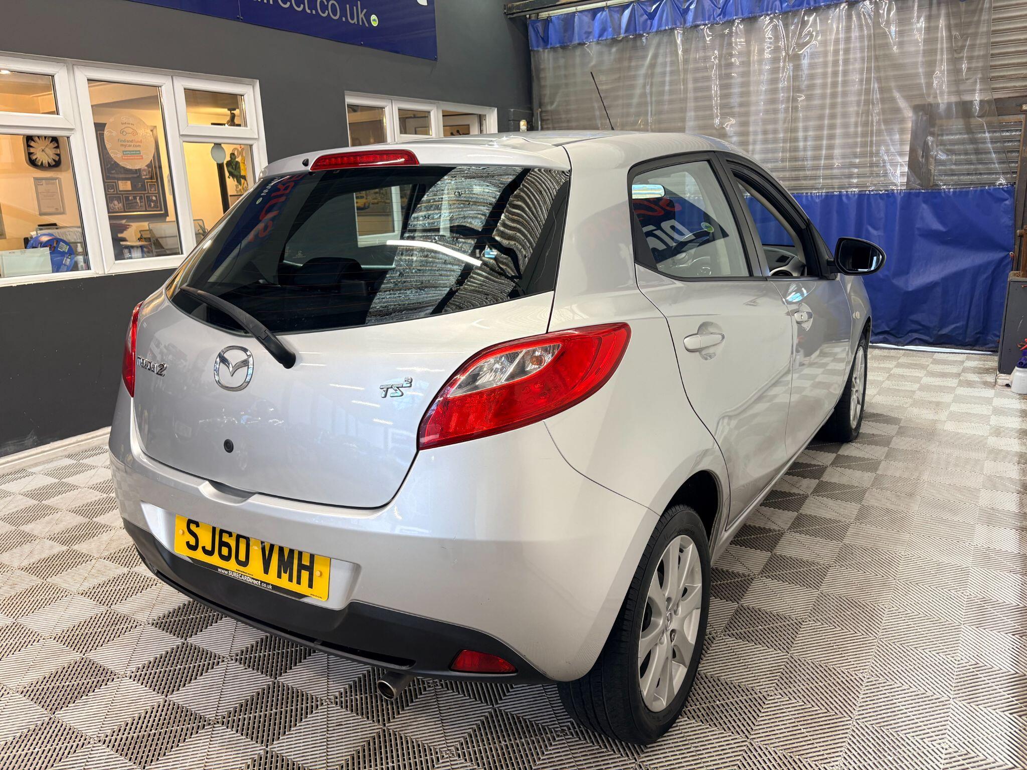 Mazda Mazda2 view 22