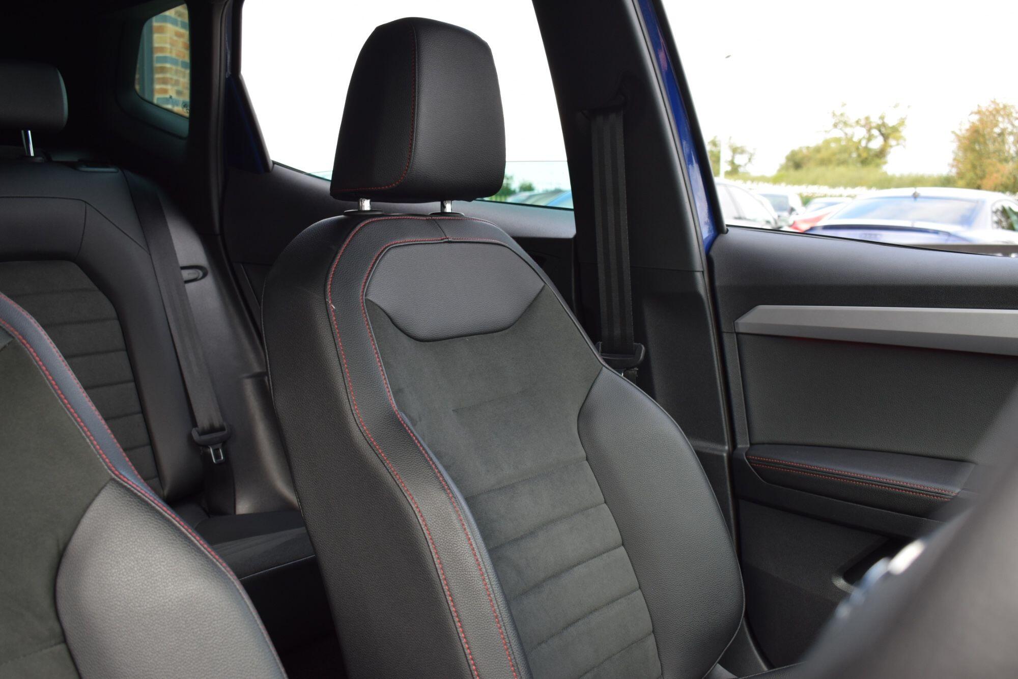 Seat Arona view 5
