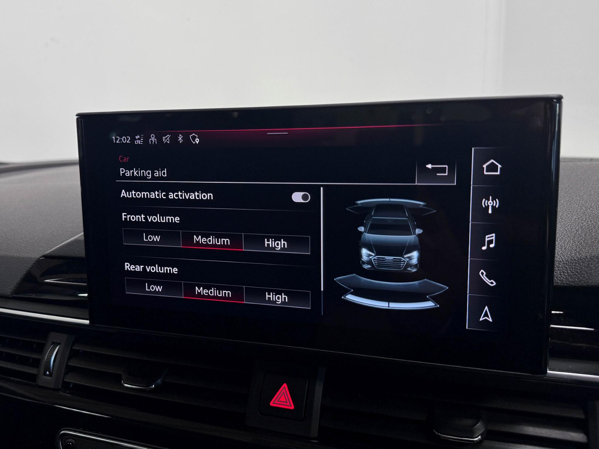 Audi A4 view 52