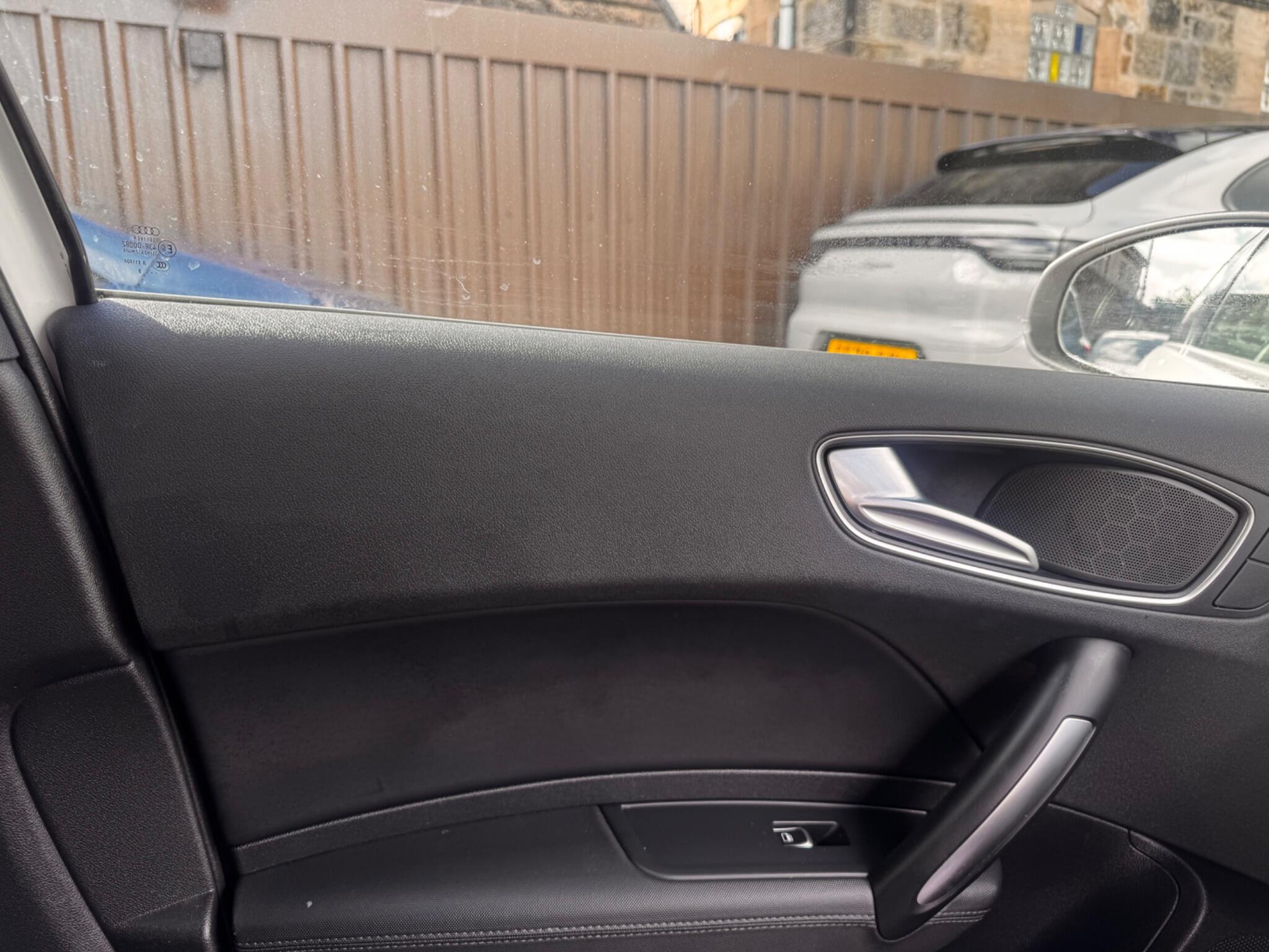 Audi A1 view 26