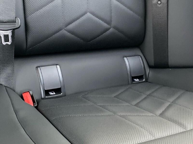 BMW 5 Series view 36