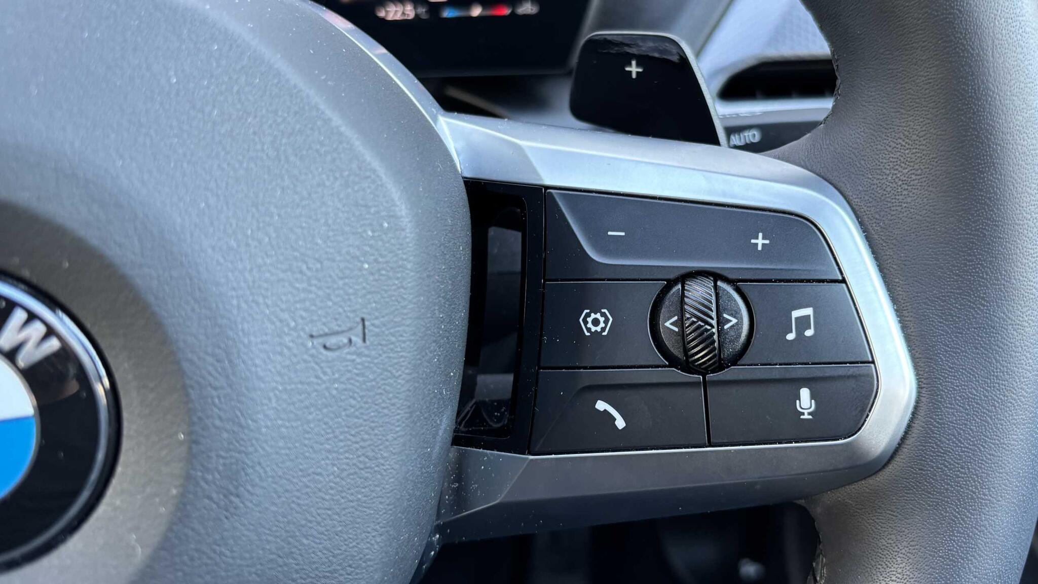 BMW 2 Series view 22