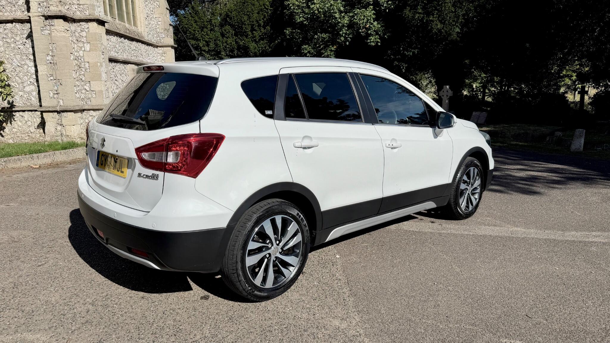 Suzuki SX4 S-Cross view 20