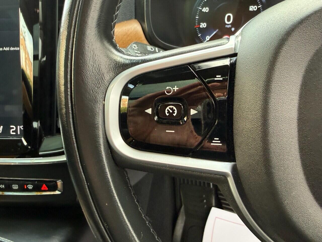 Volvo V90 view 35