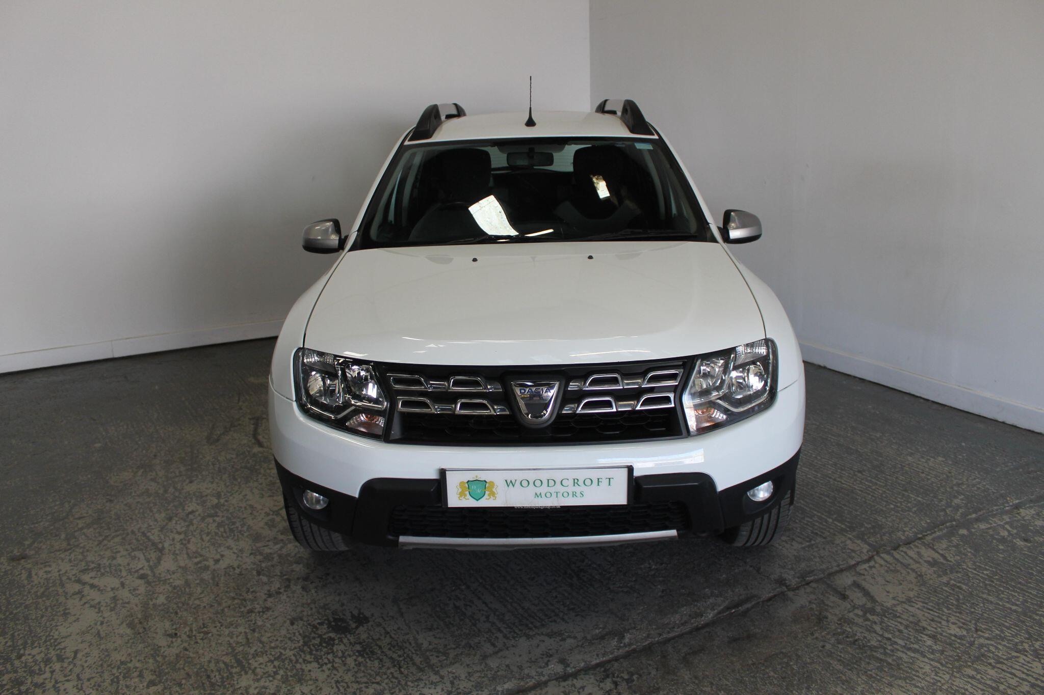 Dacia Duster view 13