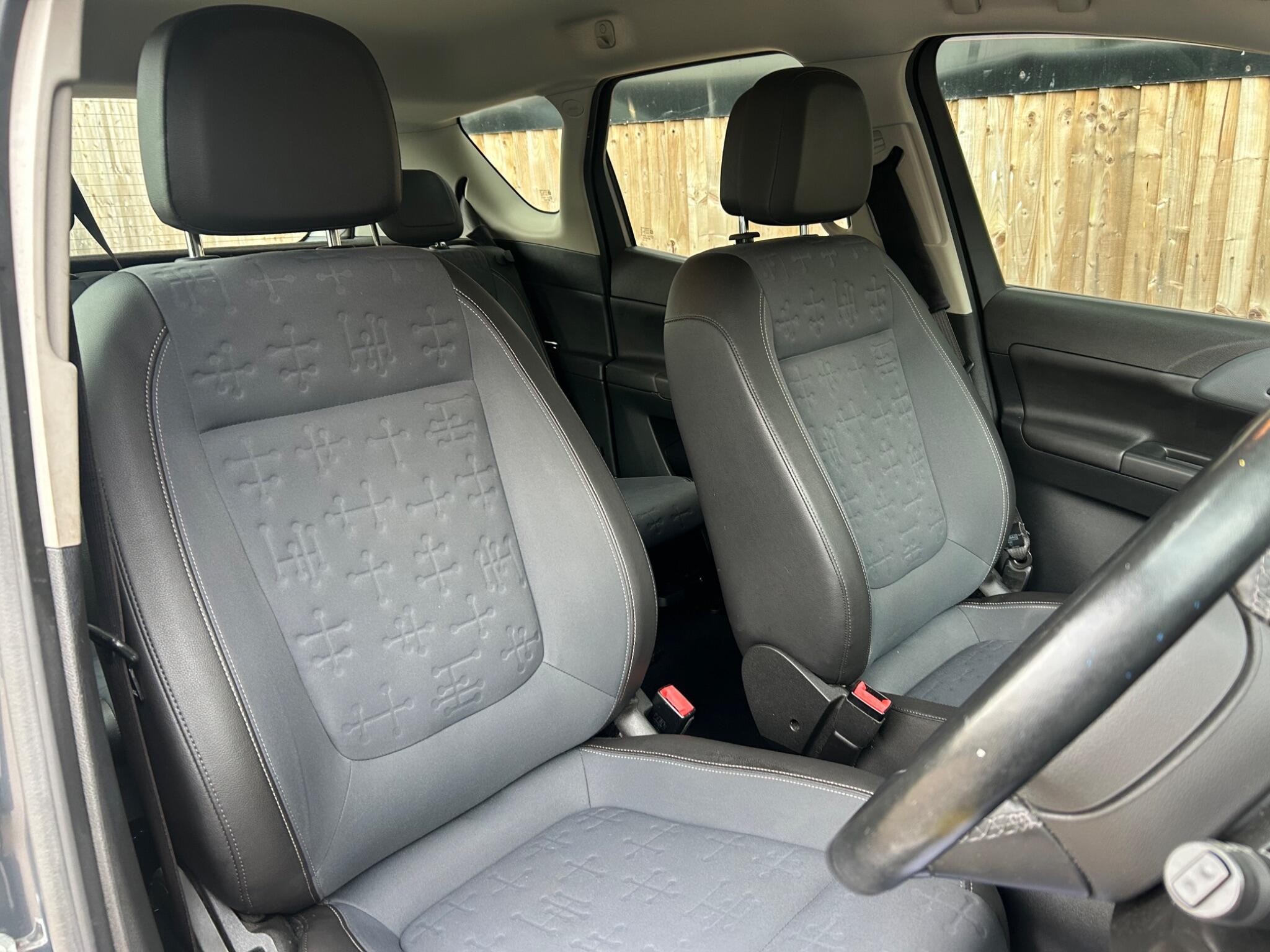 Vauxhall Meriva view 37