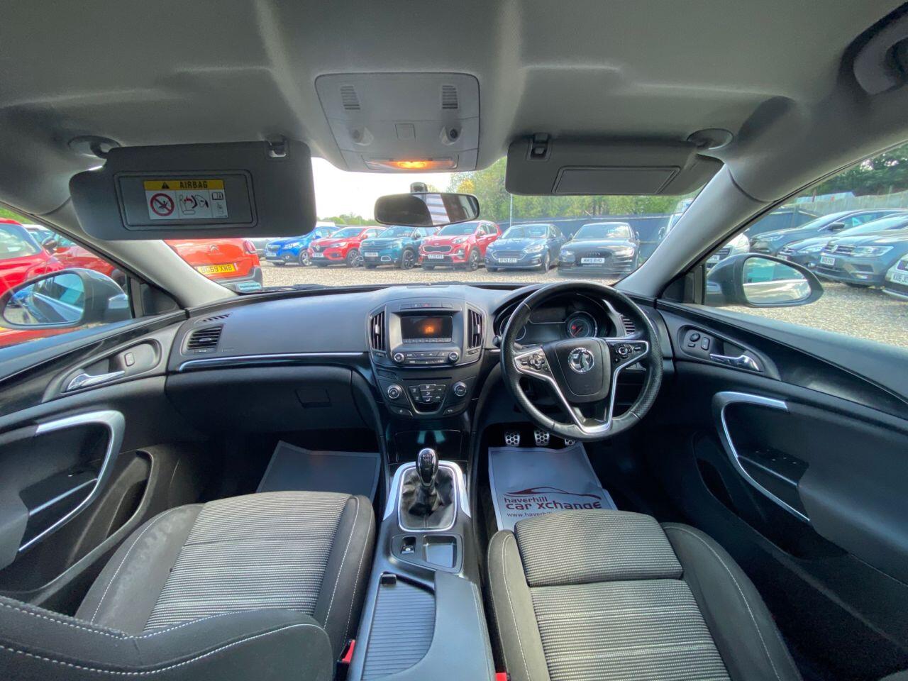 Vauxhall Insignia view 17