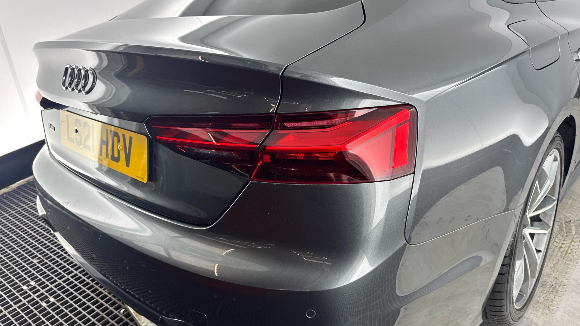 Audi A5 view 19