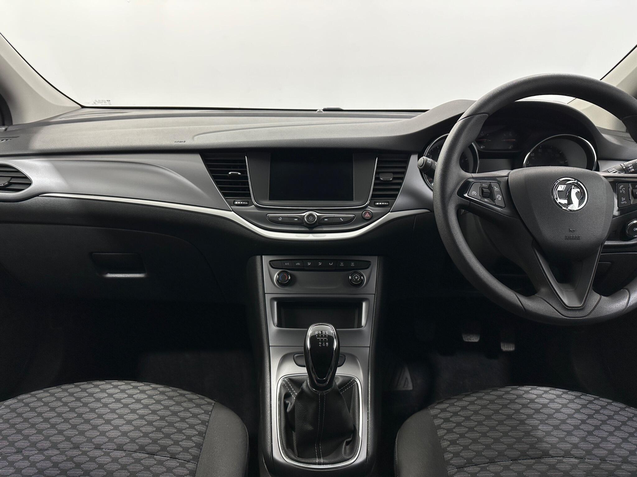 Vauxhall Astra view 20