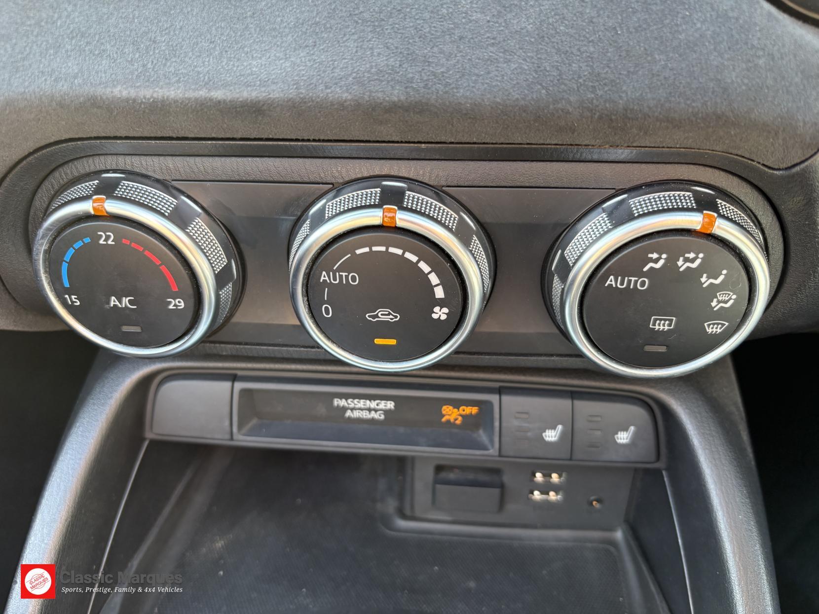 Abarth 124 Spider view 30