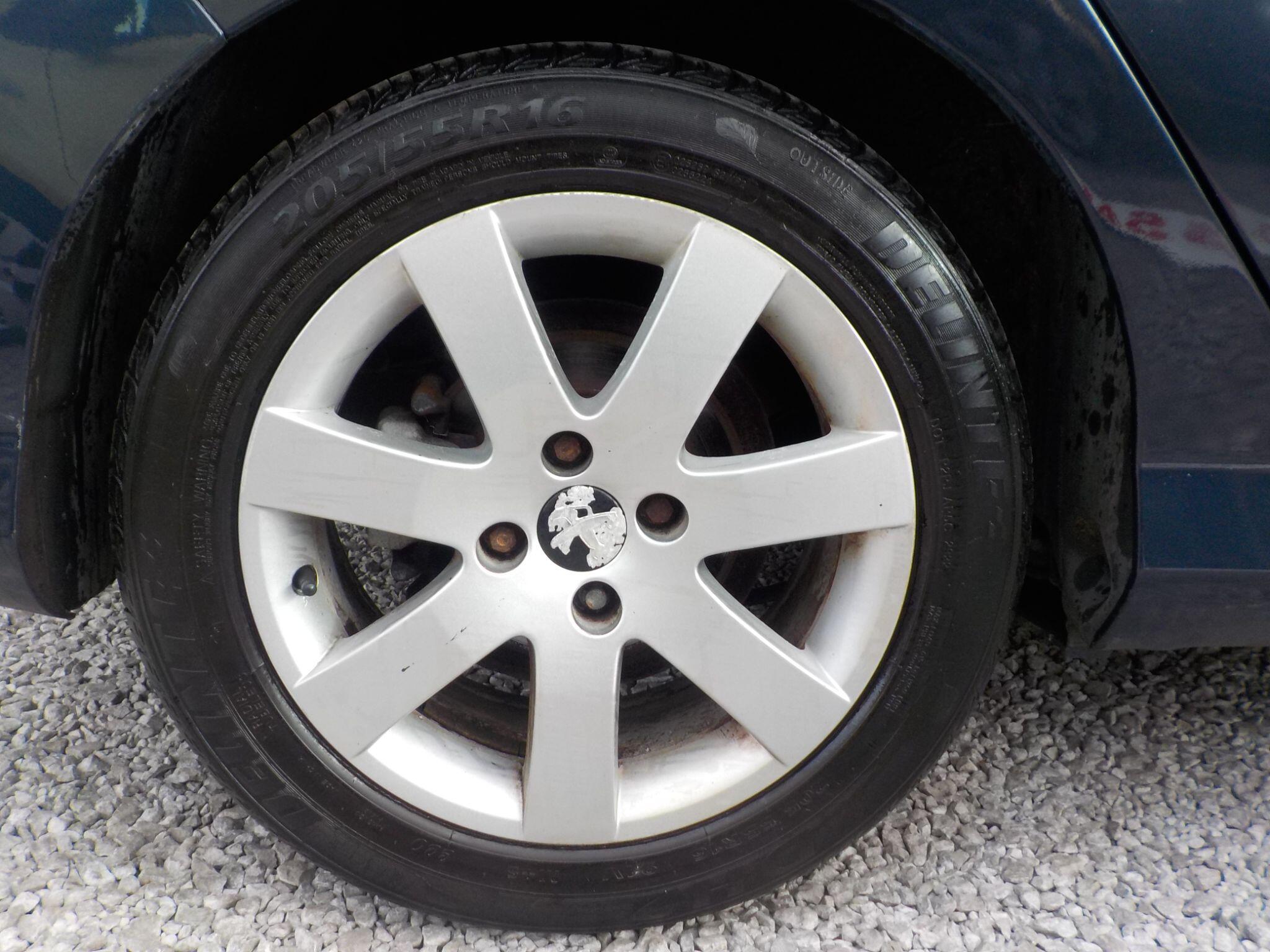 Peugeot 308 1.6 e-HDi SR Euro 5 (s/s) 5dr