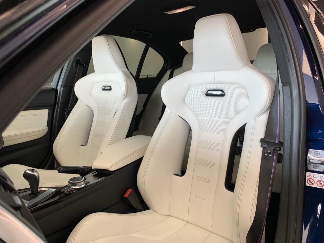 BMW M3 view 32