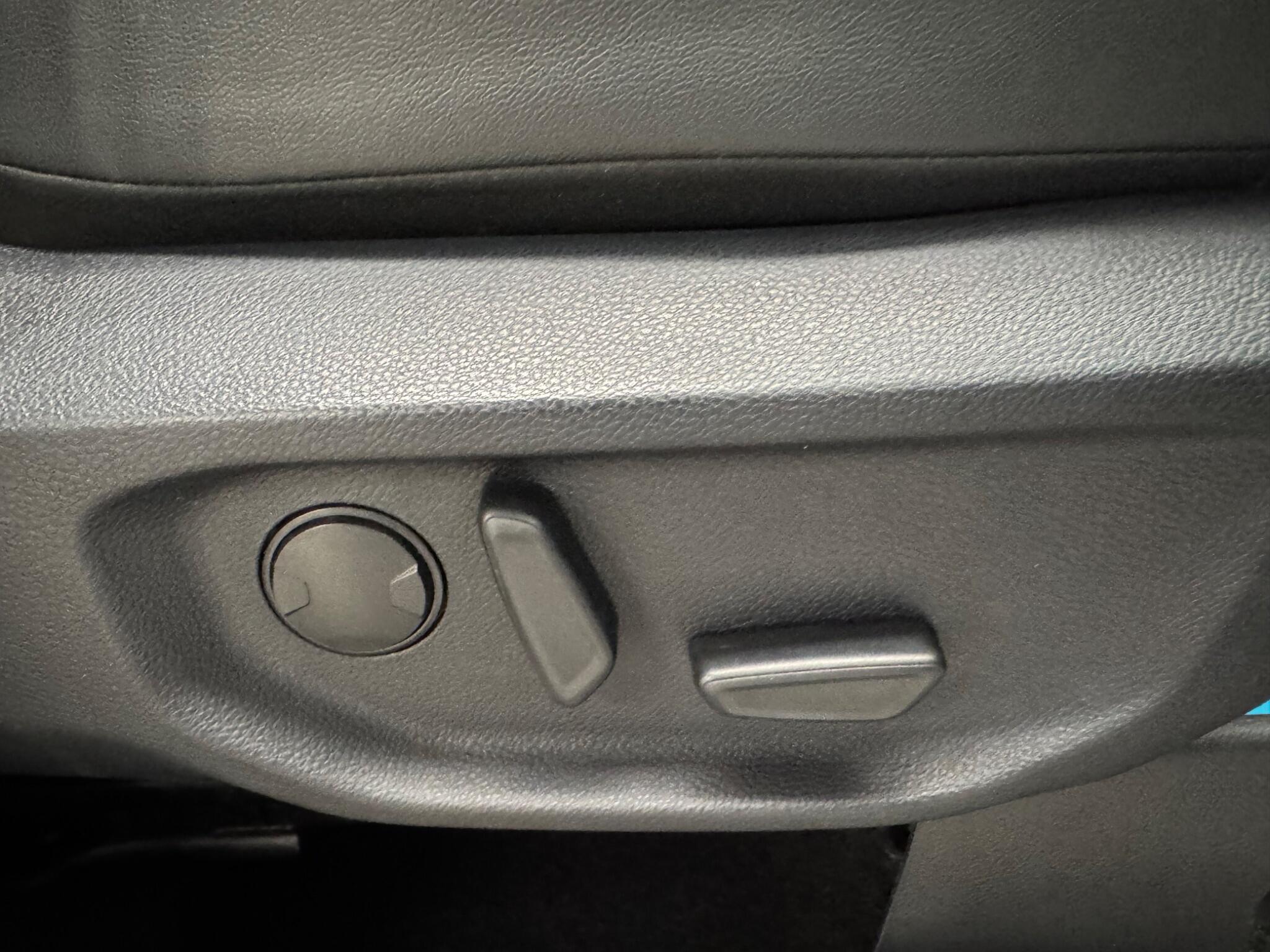 Ford Ranger view 11