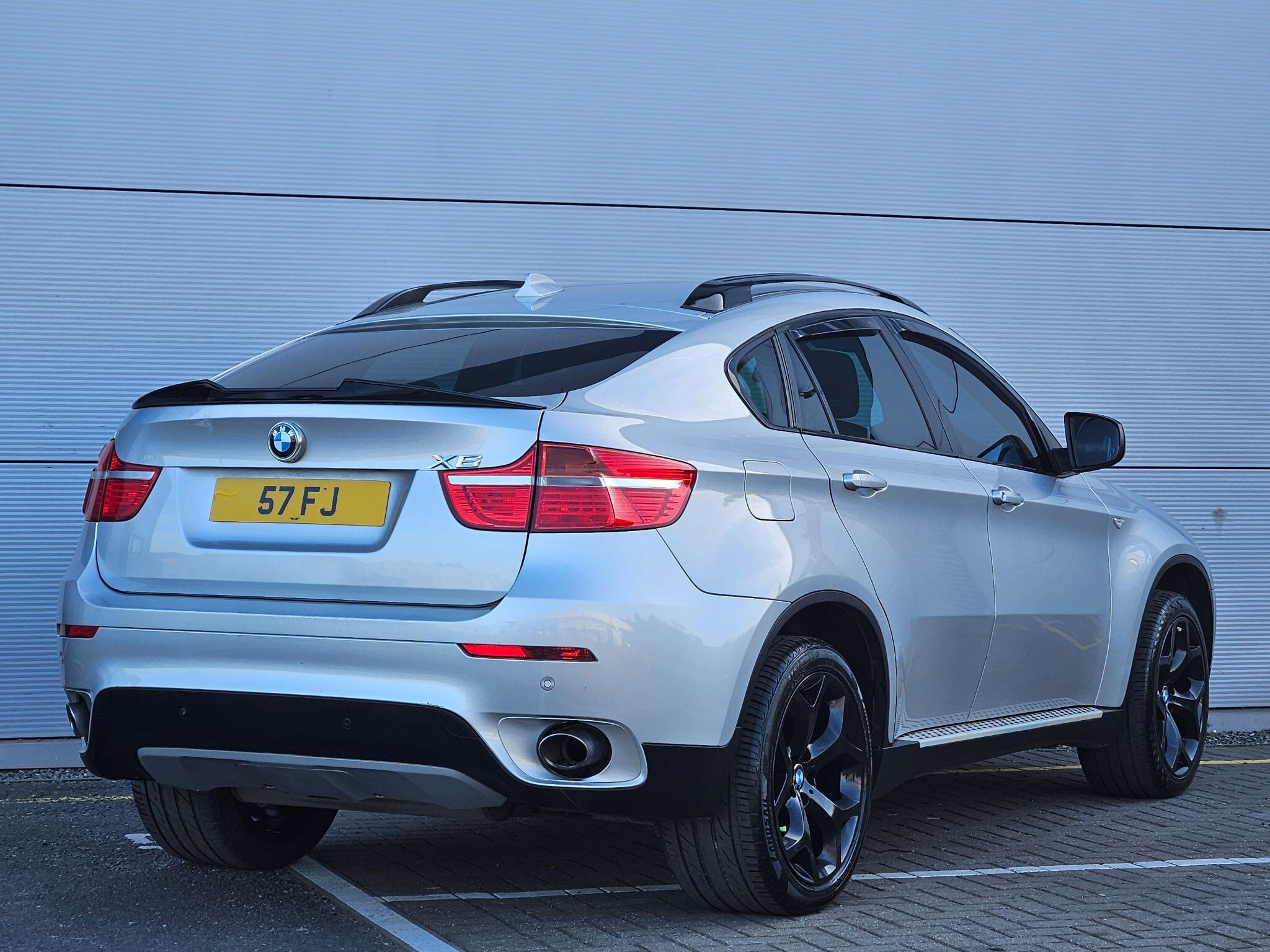 BMW X6 view 7