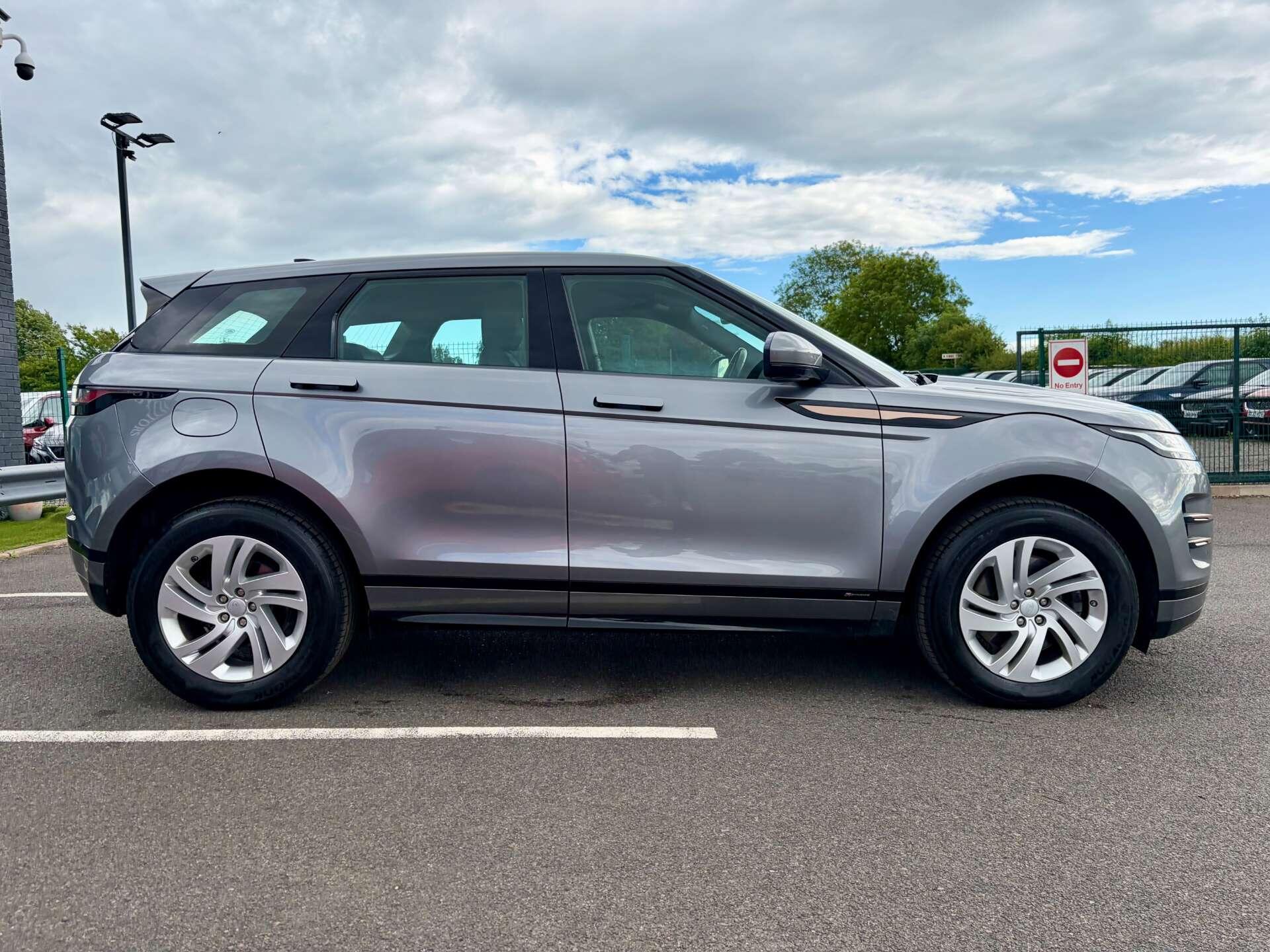 Land Rover Range Rover Evoque view 9