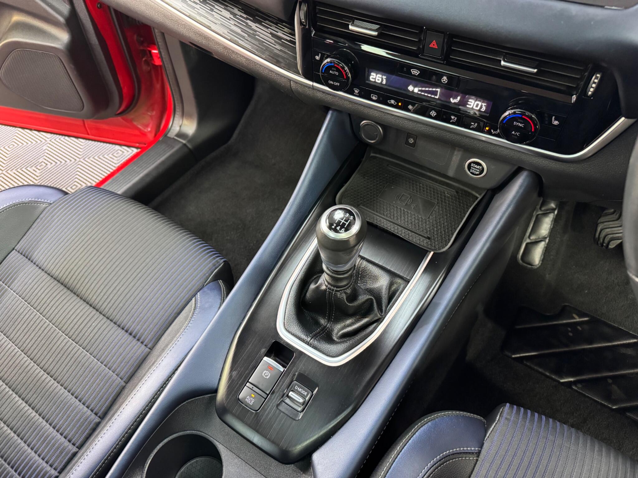 Nissan Qashqai view 24