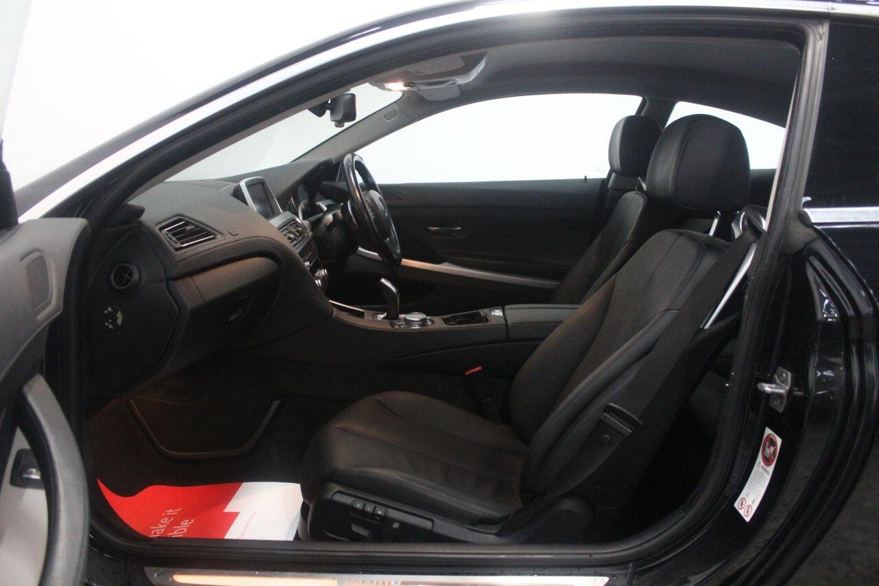 BMW 6 Series view 44