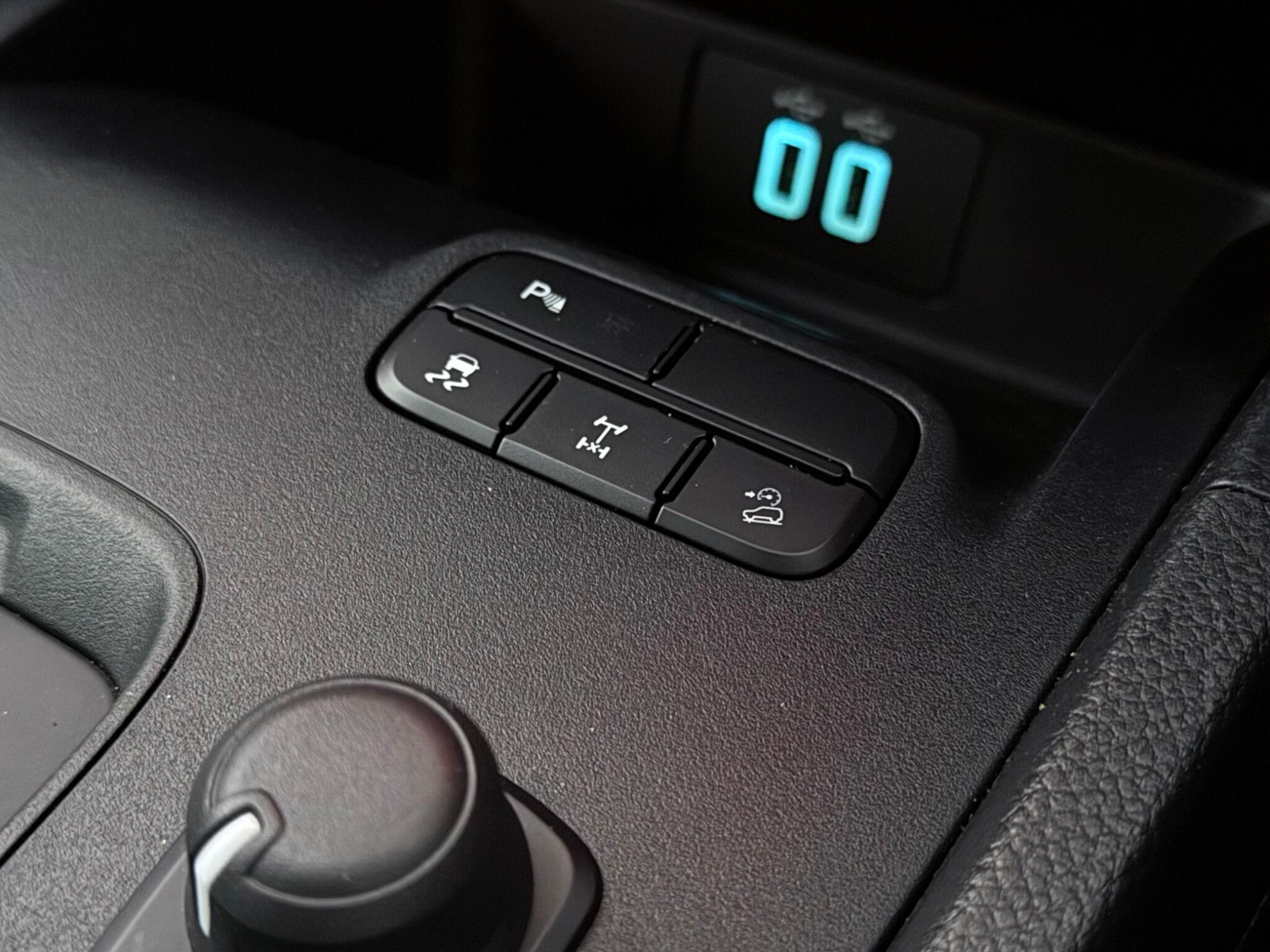 Ford Ranger view 25