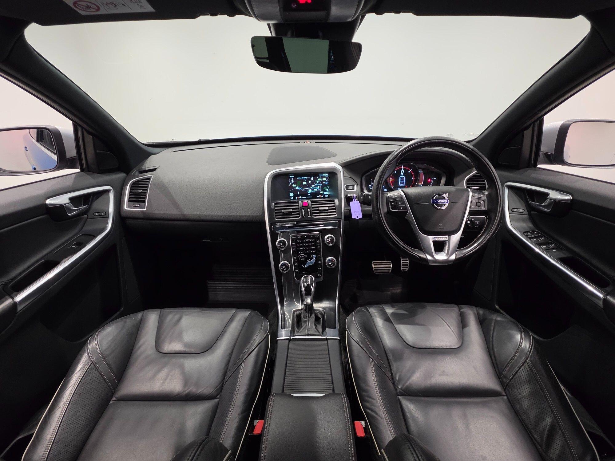 Volvo XC60 view 28