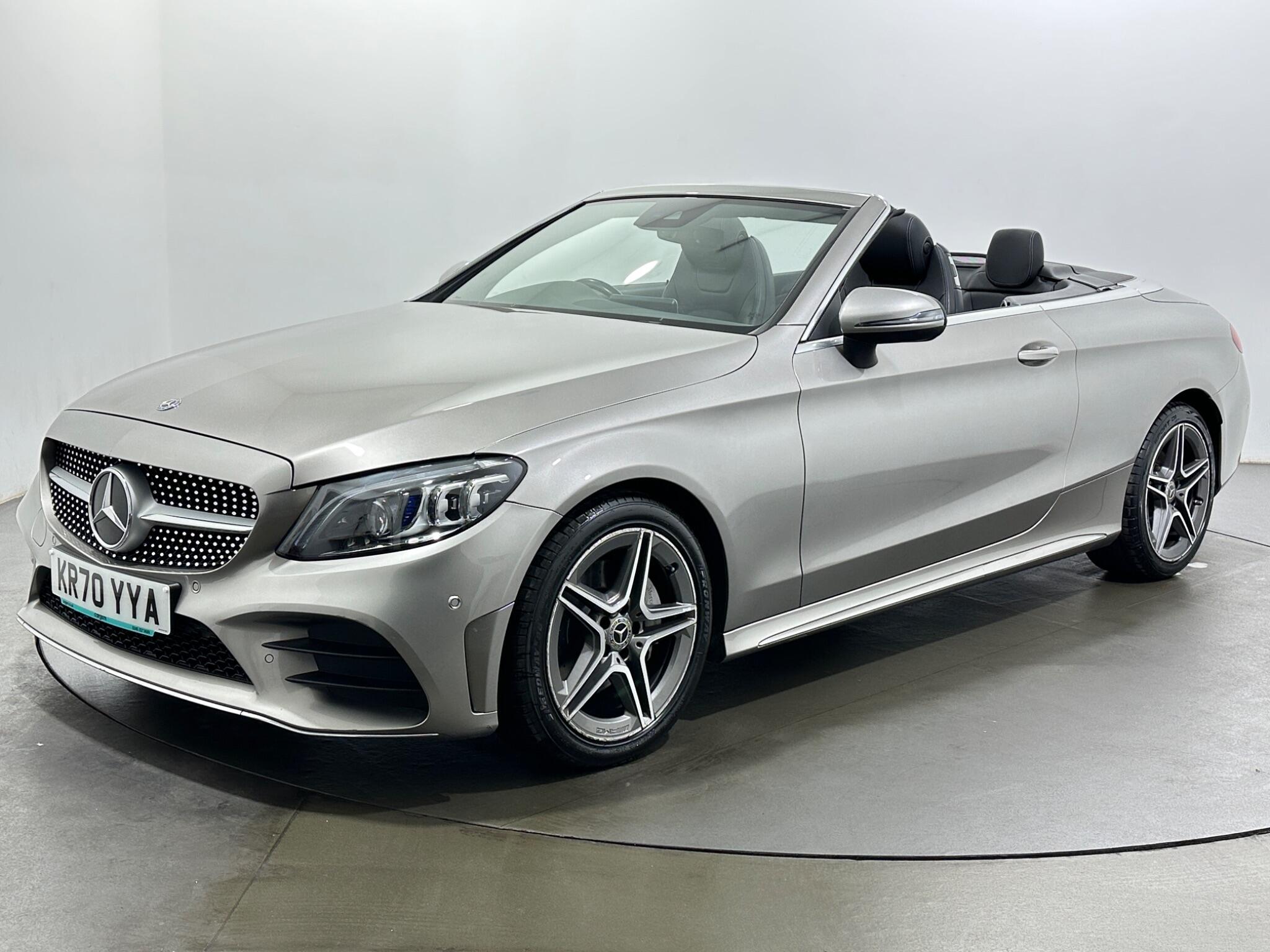 Mercedes-Benz C-Class view 4