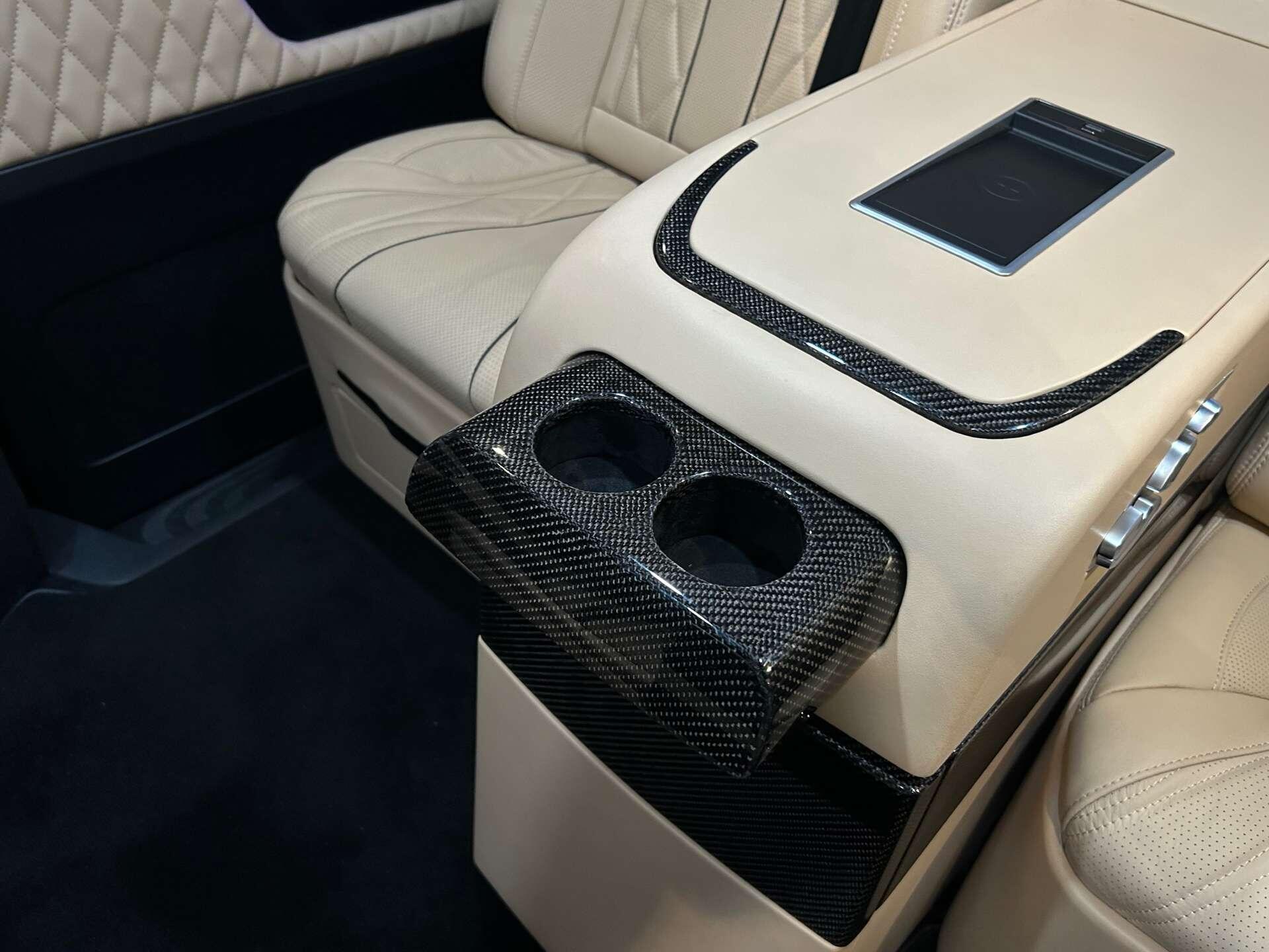 Mercedes-Benz V Class view 28