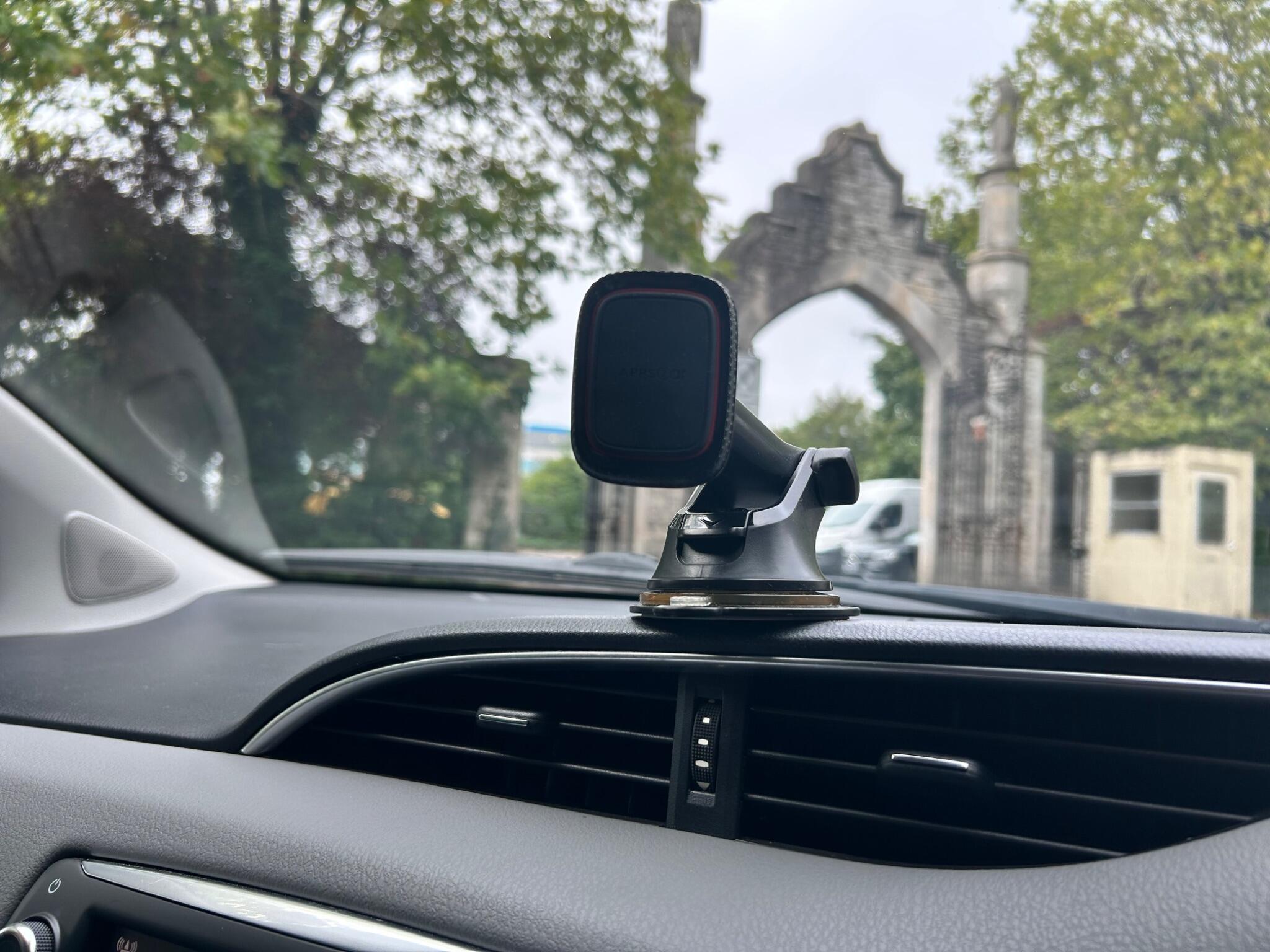 Toyota Yaris view 35