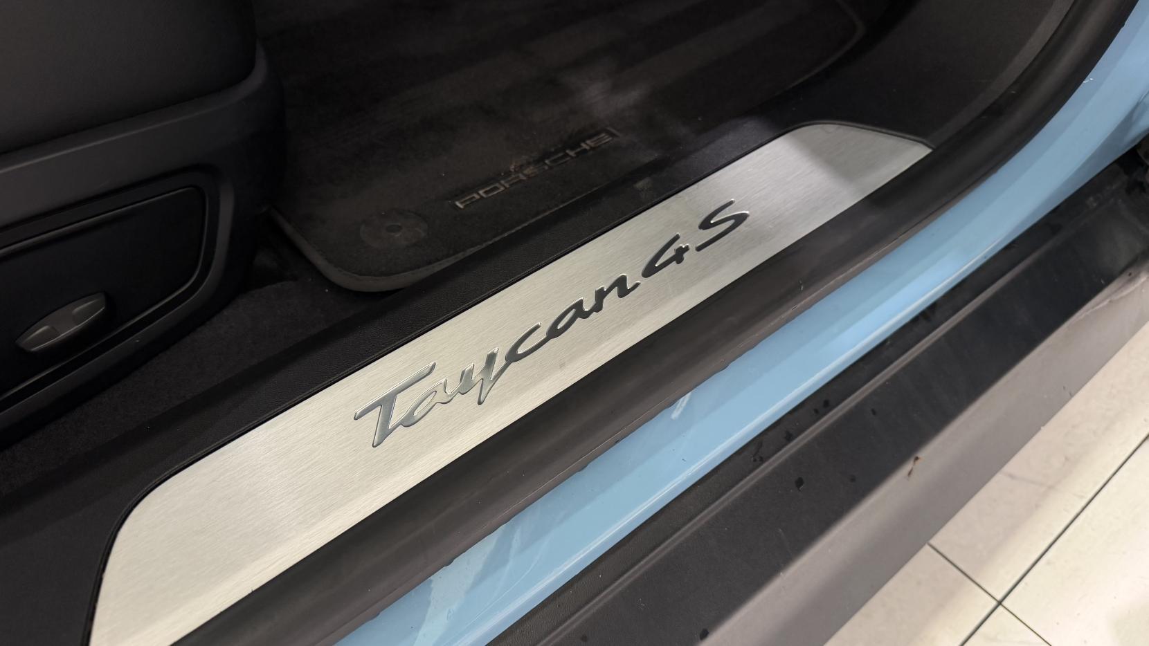 Porsche Taycan view 32