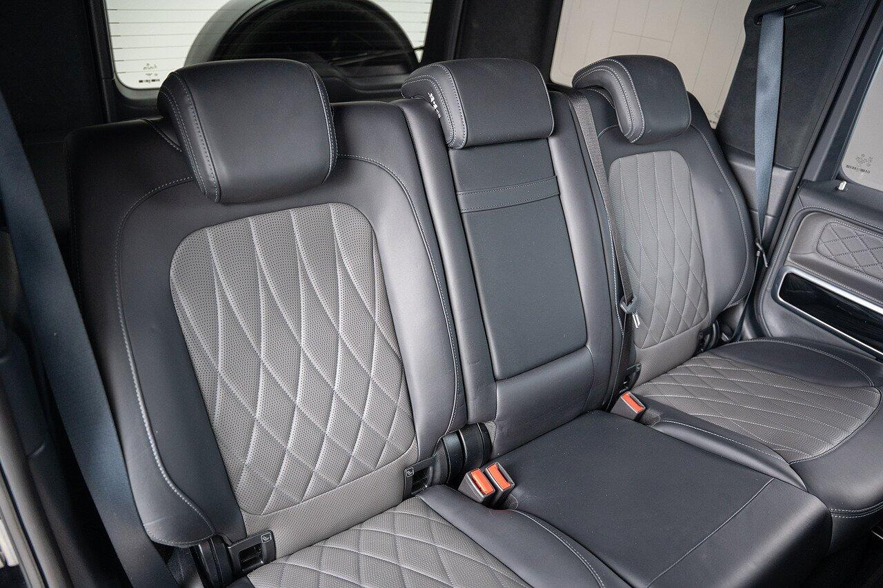 Mercedes-Benz G-Class view 3