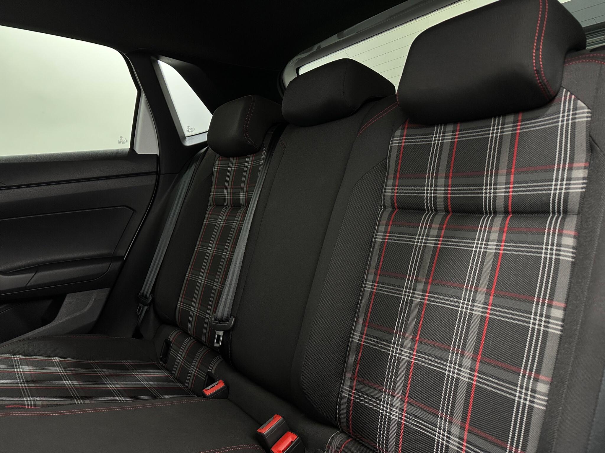 Volkswagen Polo view 38
