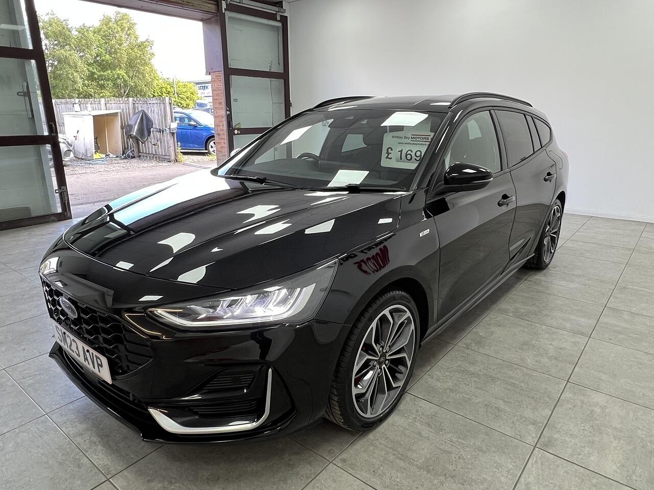 Ford Focus view 6