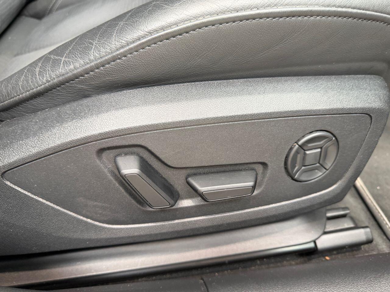 Audi A6 Saloon view 34