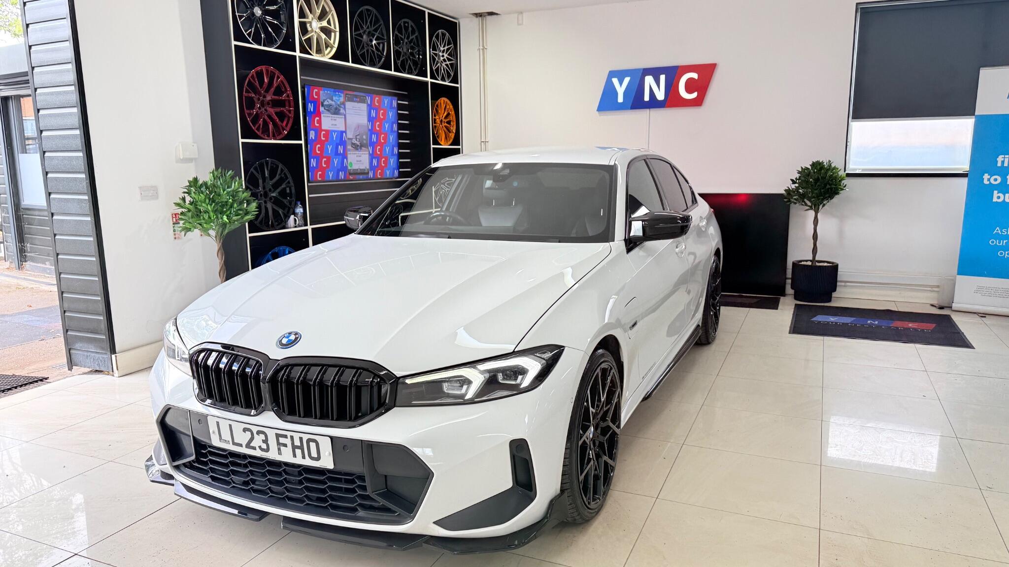 BMW 3 Series view 49