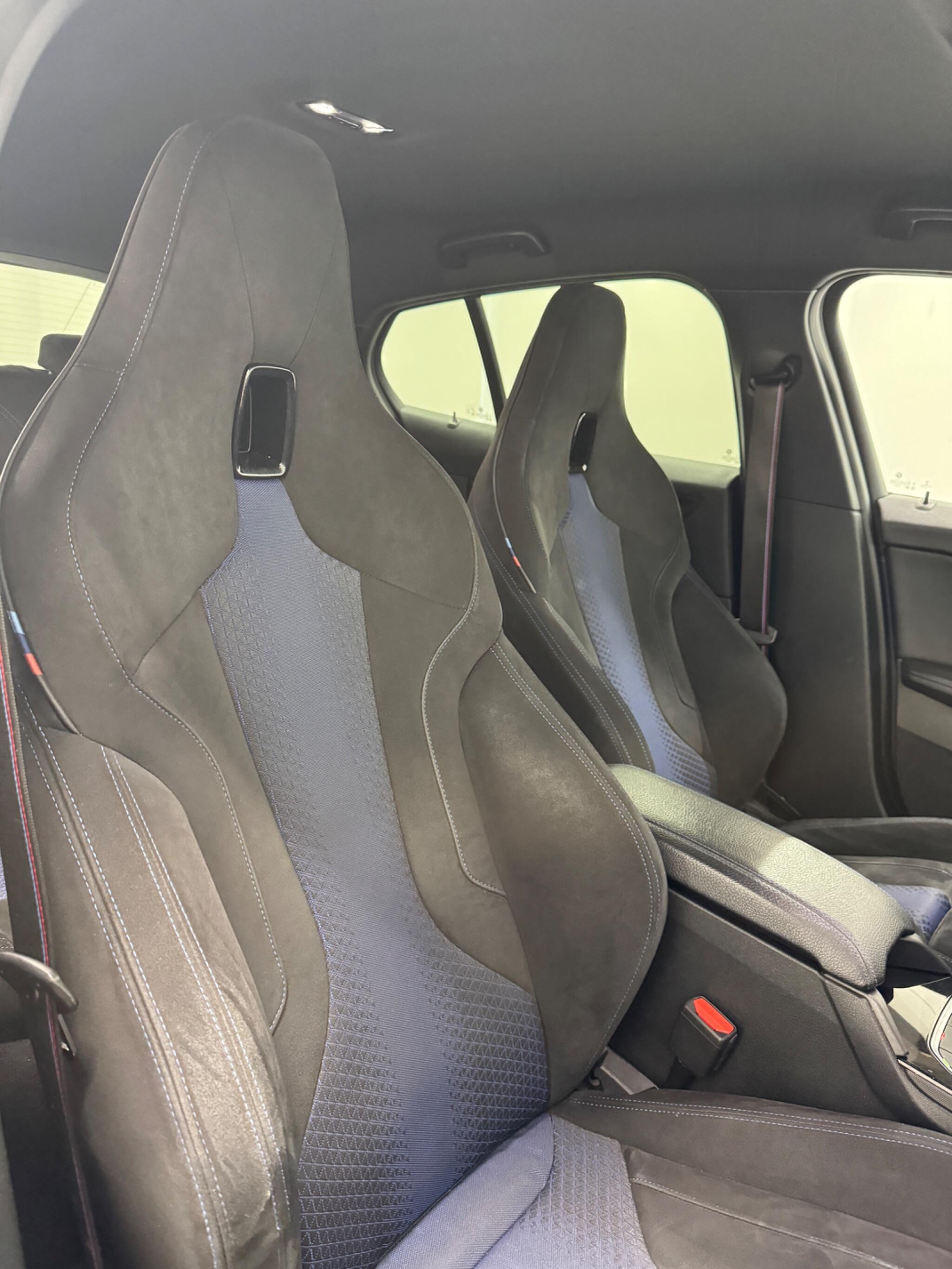 BMW 1 Series view 9