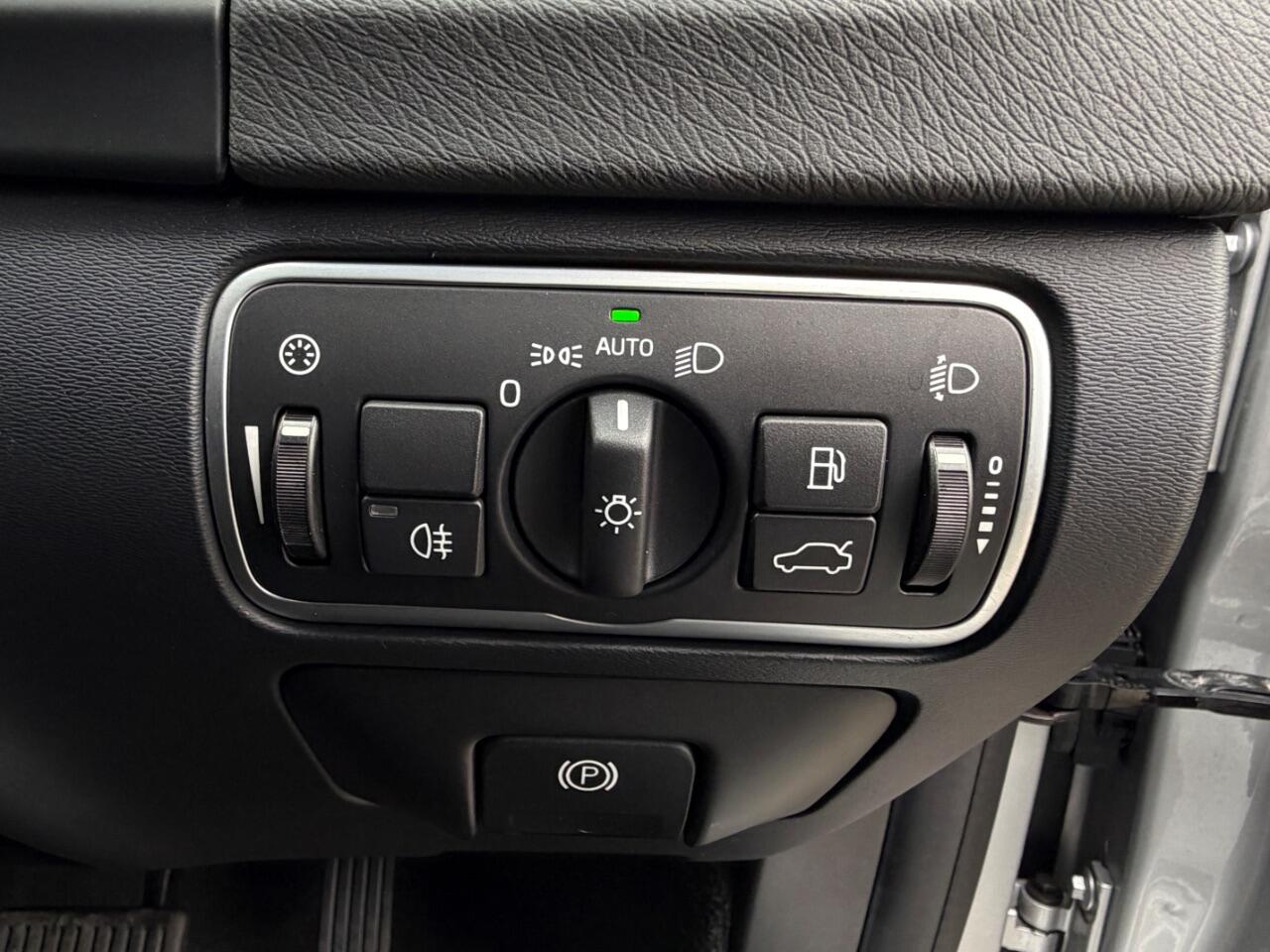 Volvo V60 view 15