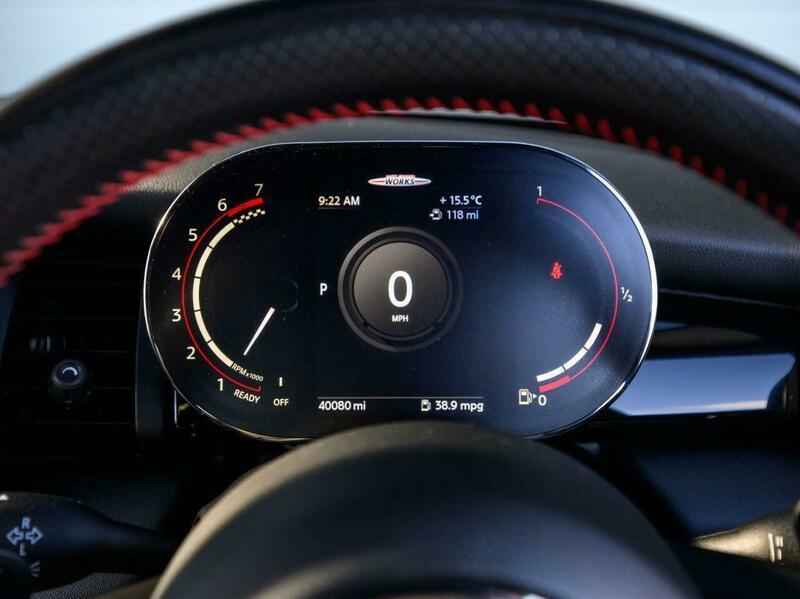 Mini Hatch view 23