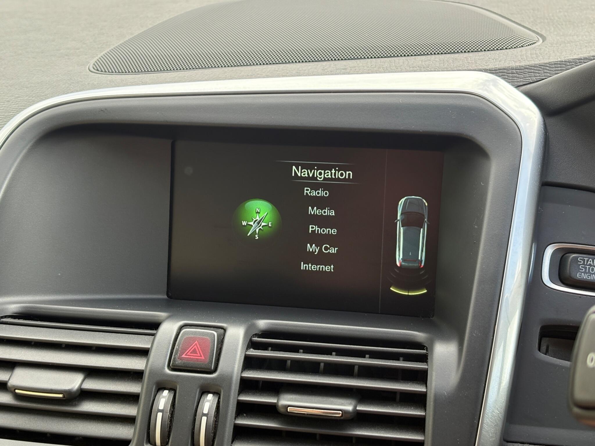 Volvo XC60 view 32