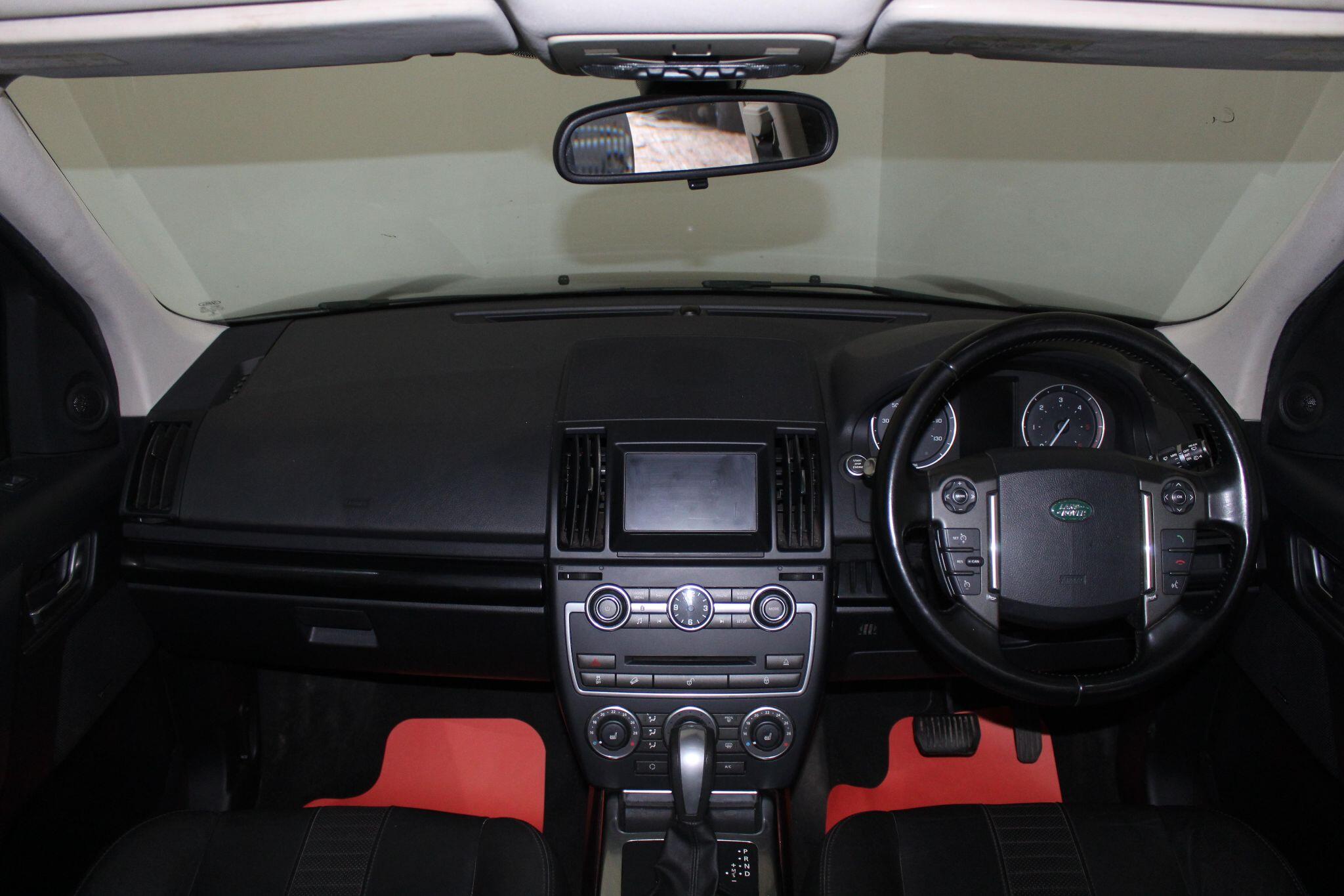 Land Rover Freelander view 28