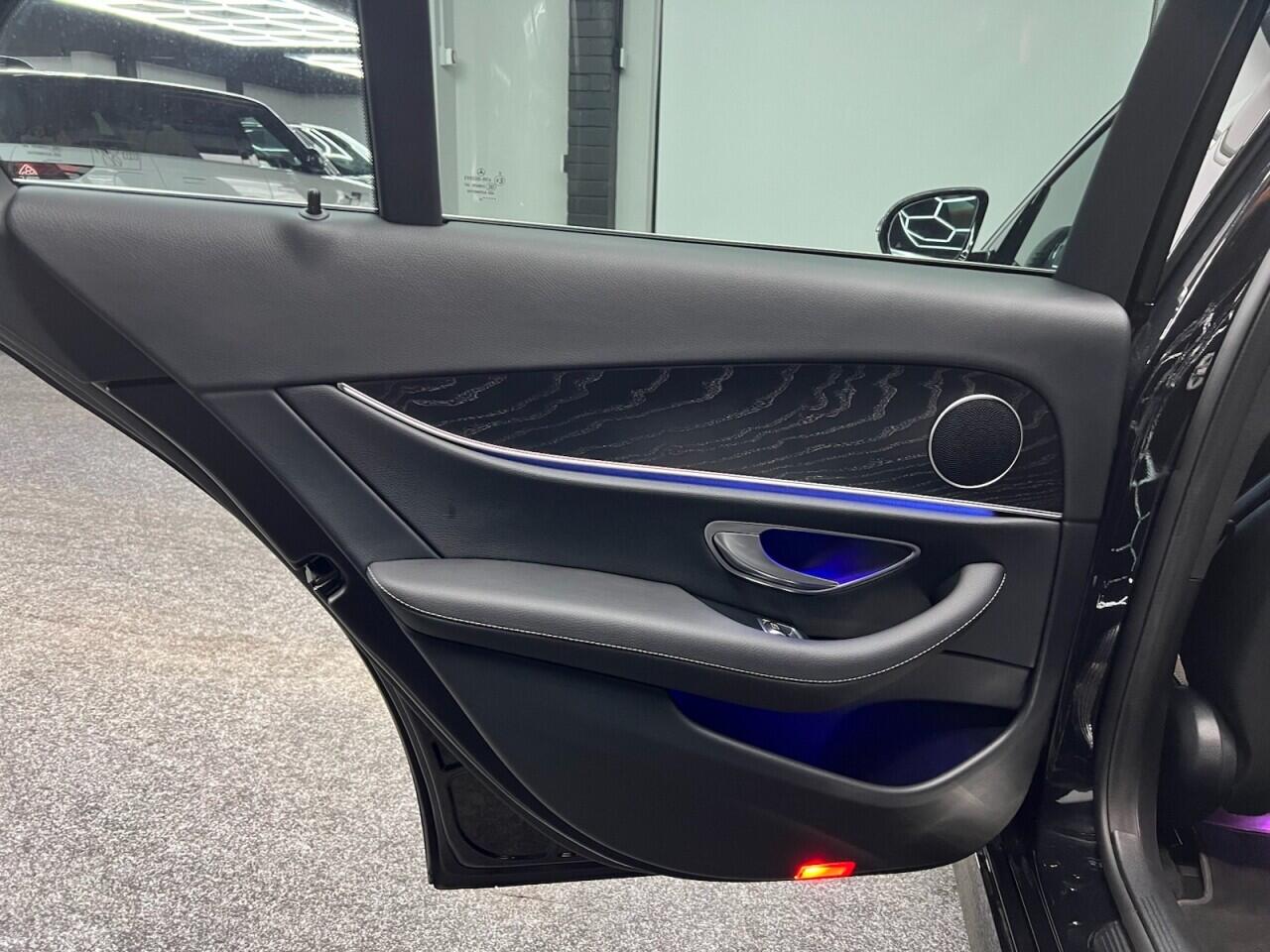 Mercedes-Benz E-Class view 45
