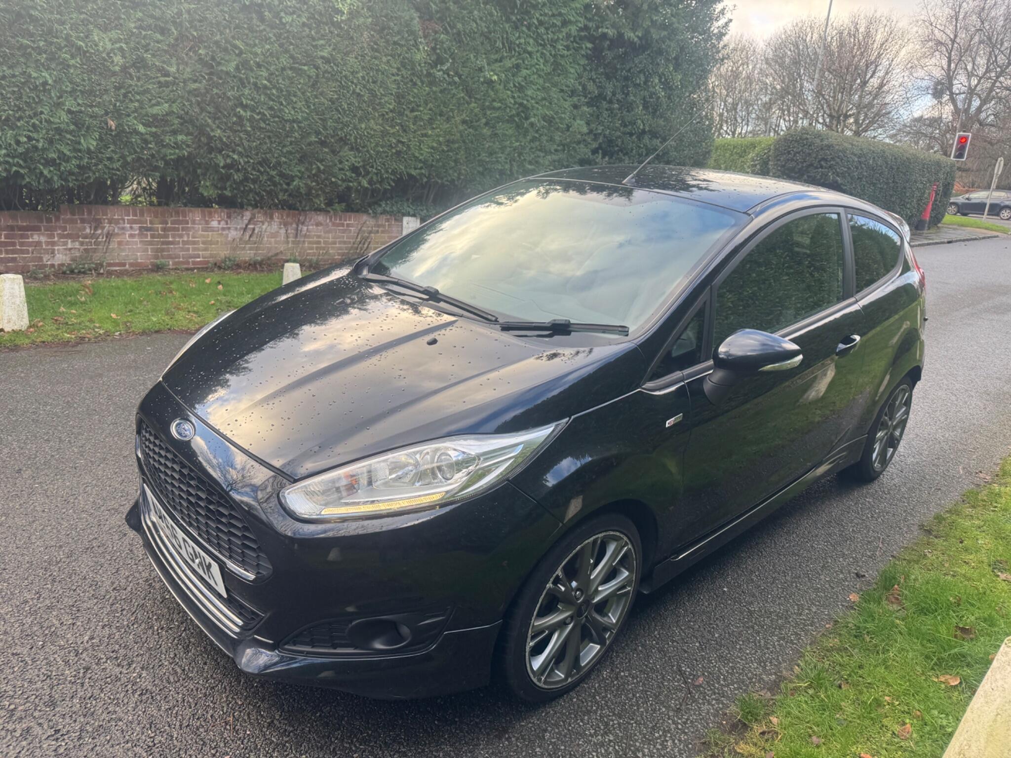 2016 Ford Fiesta image 8