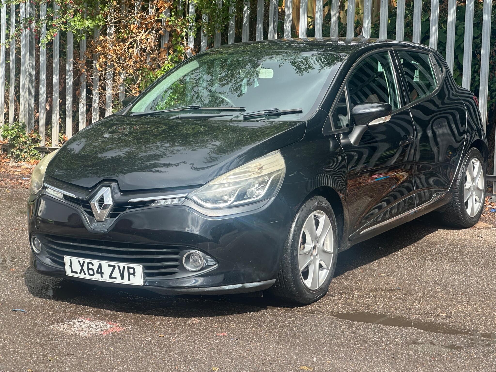 Renault Clio view 3